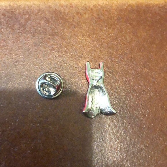 Pin - Picture 2 of 2